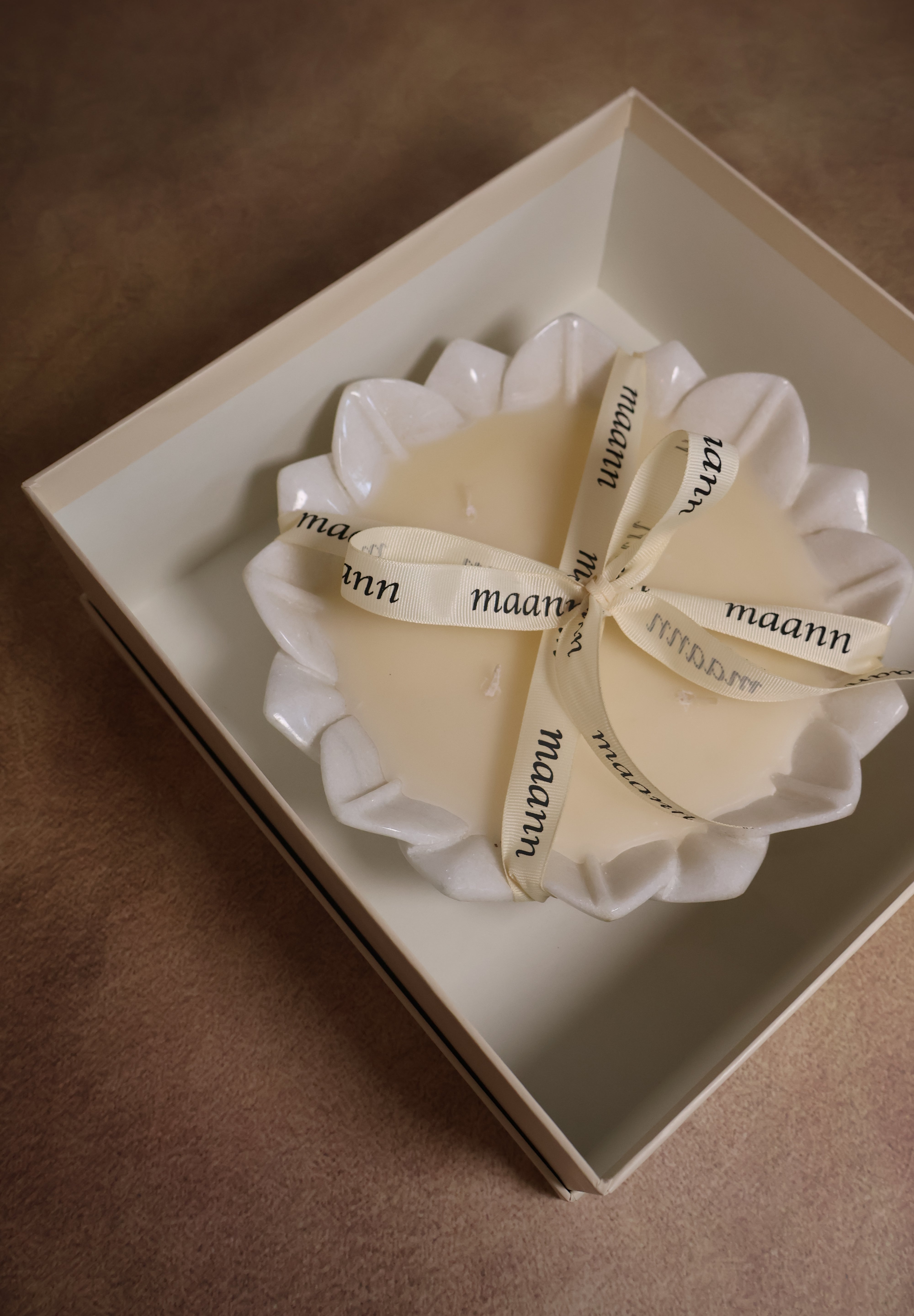 Marble Flower Filled Candle
