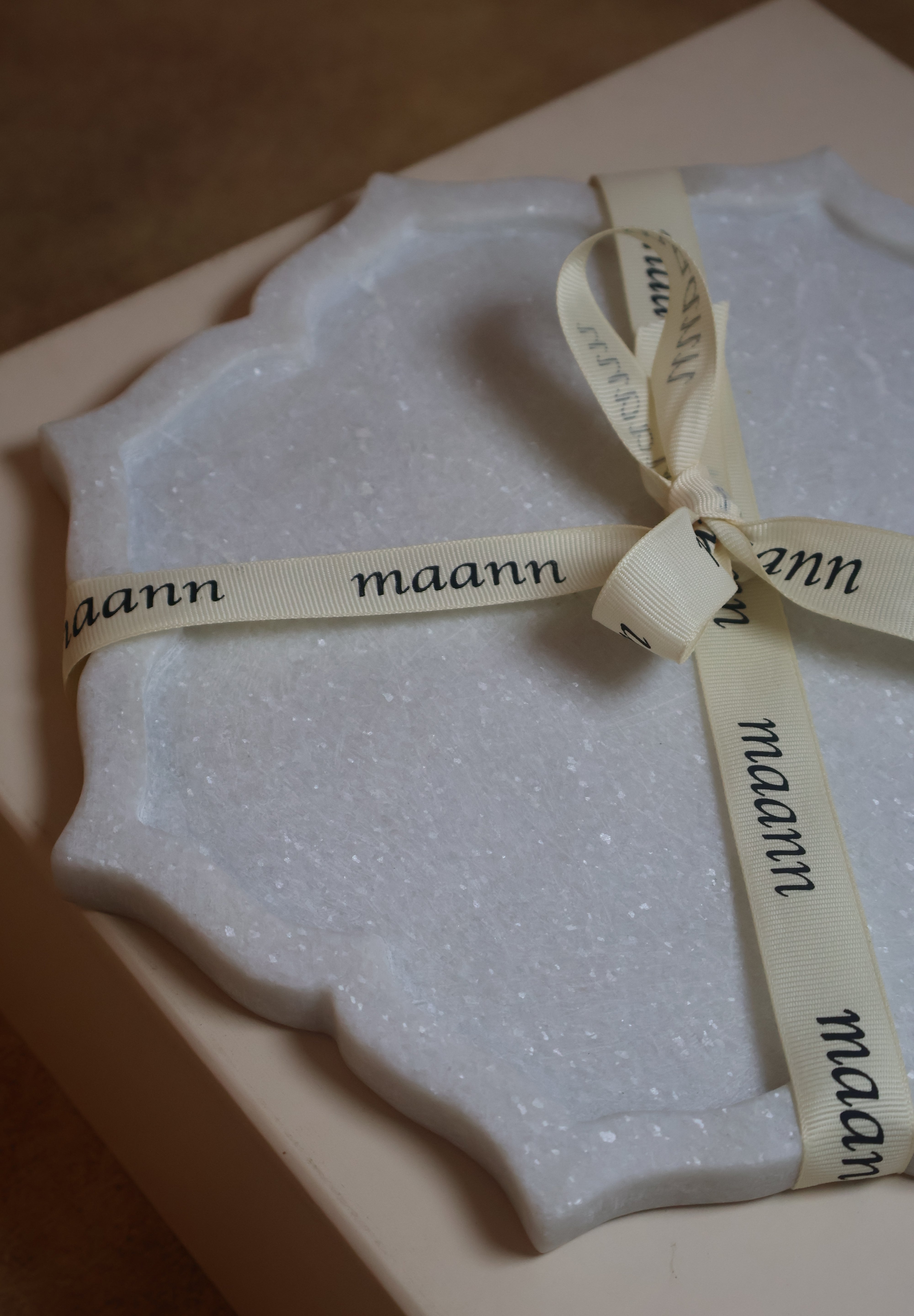 Marble Flower Flat Tray