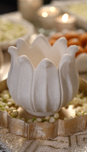 Marble Tall Lotus